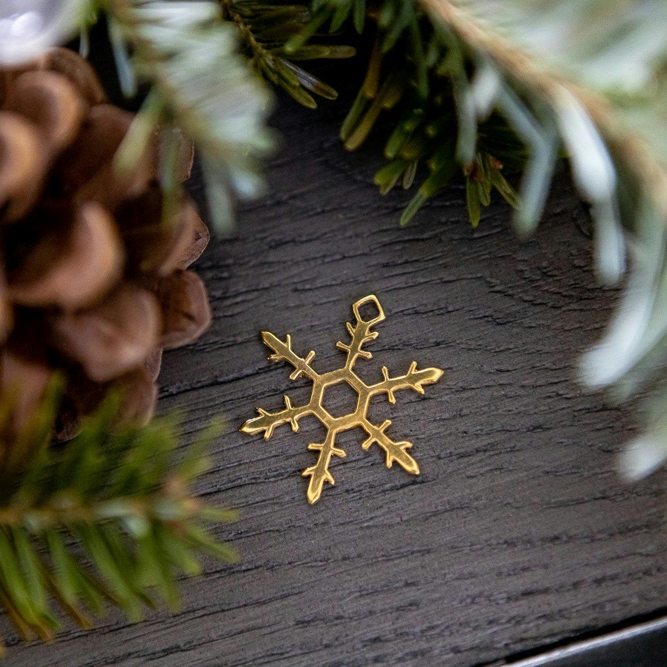 24K Gold Luxury Christmas Snowflake Ornament